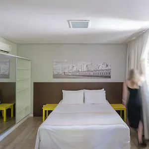 Acores Flat Design- Ao Lado Da Casa De Cultura Mario Quintana Hotel